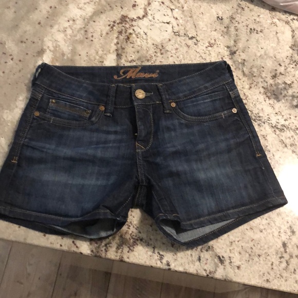 Shorts - Picture 1 of 1